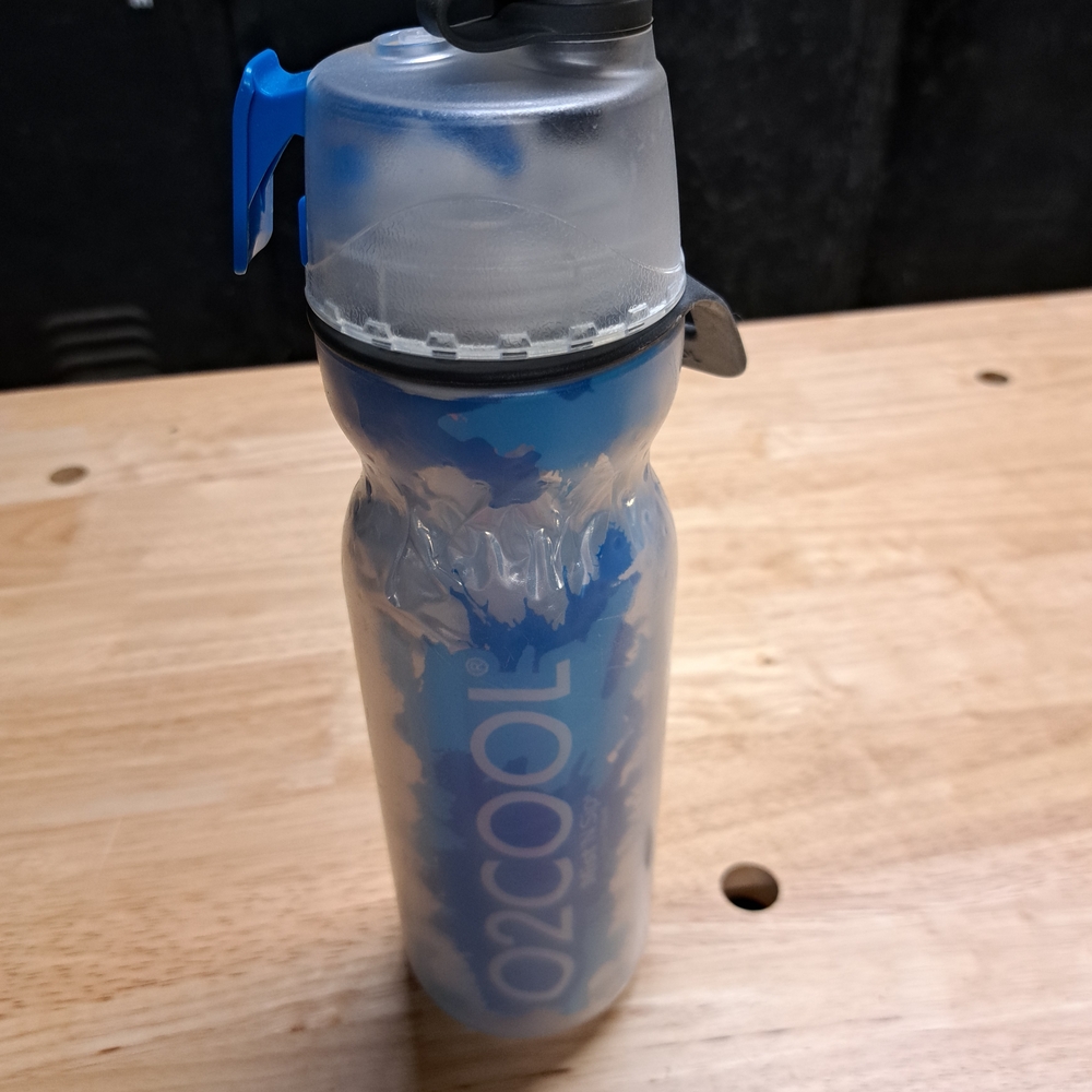 O2Cool 2in1 Mist 'N Sip Water Bottle